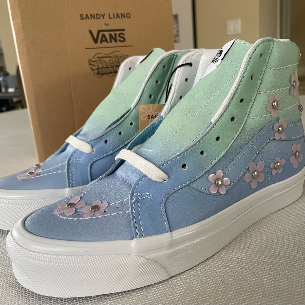 Sandy Liang Vans X Spongebob SK8-Hi 38 DX Sneaker Women’s 8 Pastel